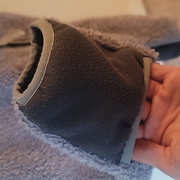 6-12 month North Face Infant Winter Onesie Jacket - Picture 4 of 5